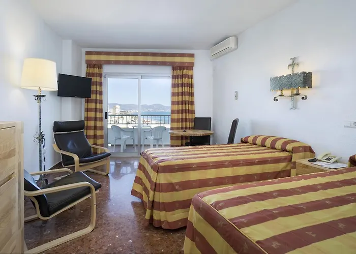 Bajondillo Aparthotel 4*