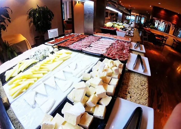 Bajondillo Aparthotel 4*