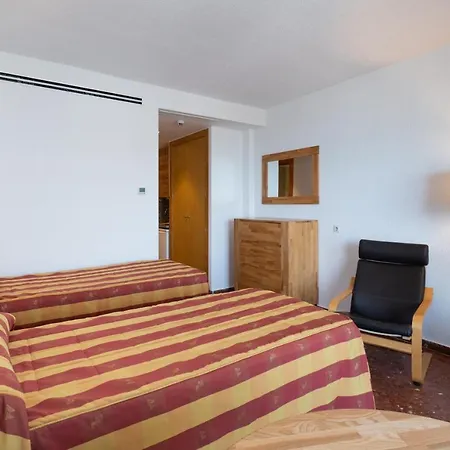 Bajondillo Hotel apartamentowy 4*