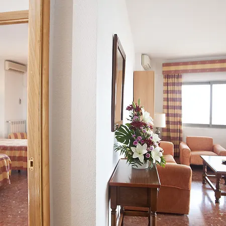 Hotel apartamentowy Bajondillo