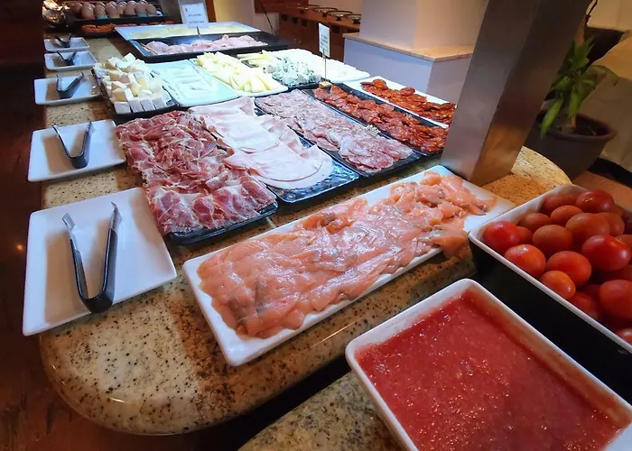 Bajondillo Aparthotel 4*