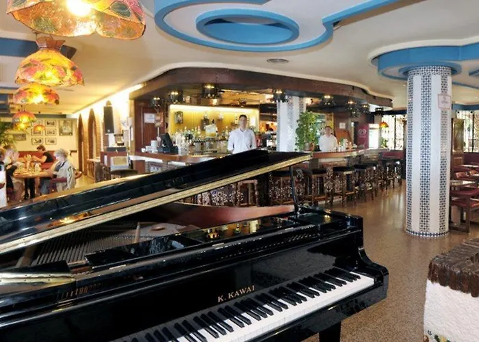 Bajondillo Apart Otel