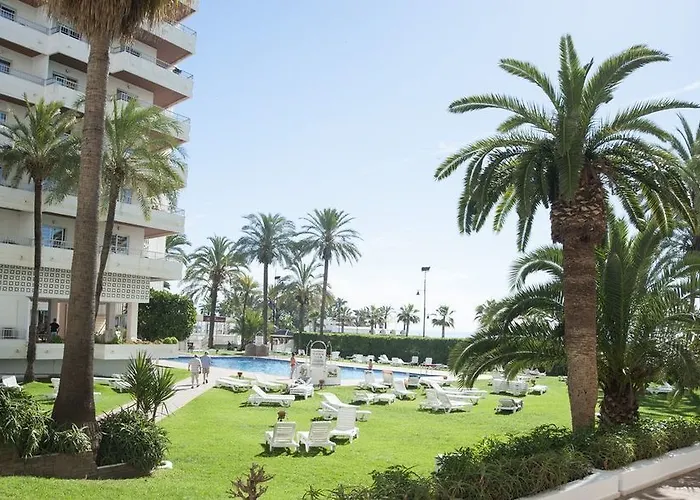 Apart-hotel Bajondillo 4*