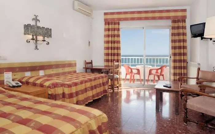 Bajondillo Aparthotel 4*